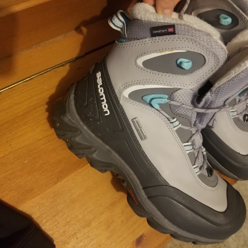 Winter hiking boots